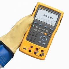 Регистрирующий калибратор Fluke 753