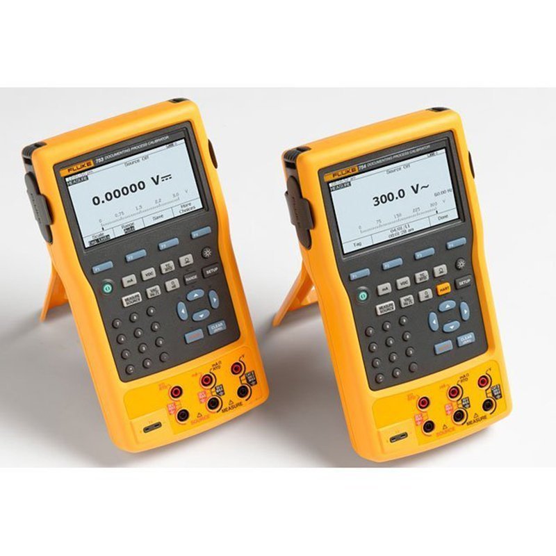 Регистрирующий калибратор Fluke 753